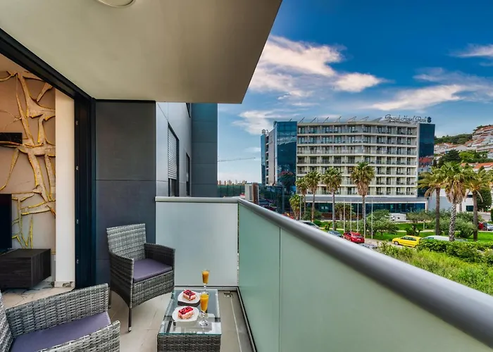 Stunning Luxury Apartment Royal Glamour